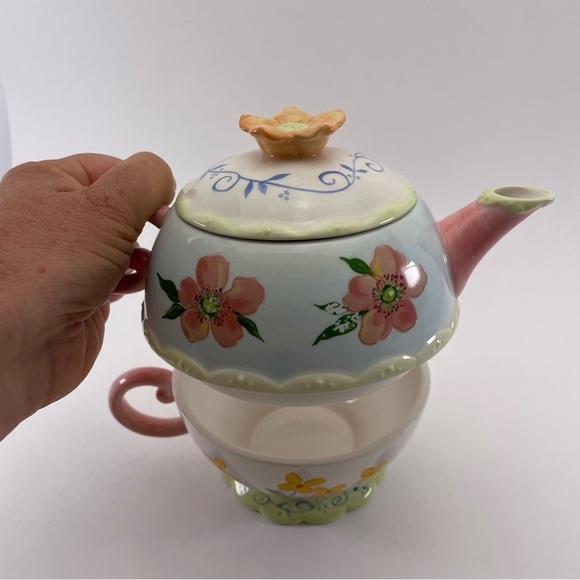 Avon Tea Pot and Cup Combo Single Serve - Picture 15 of 16